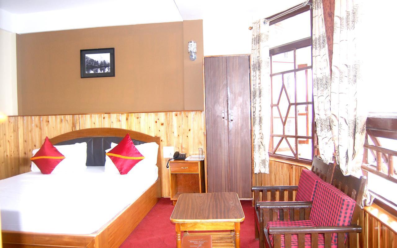 Oyo 23409 Lama Dhim Hotel Kalimpong Esterno foto