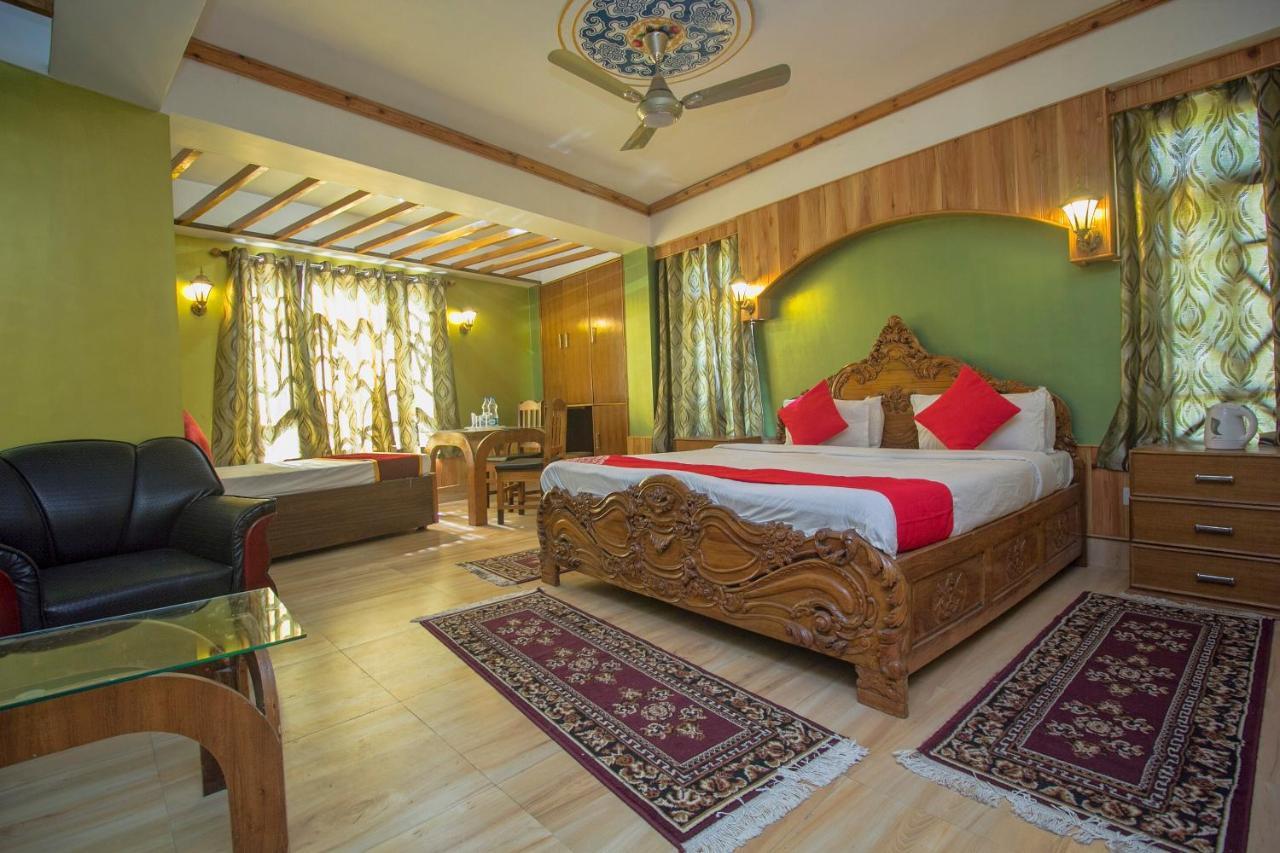 Oyo 23409 Lama Dhim Hotel Kalimpong Camera foto